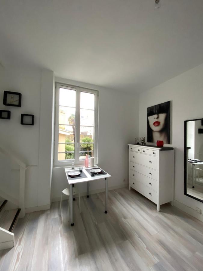 Studio Au Coeur De Granville Eksteriør bilde